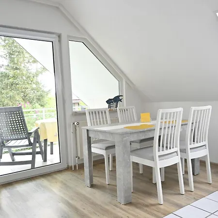 Apartment Fewo, Naehe Dieksee